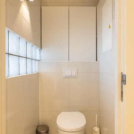Апартаменты Bel Air - Stylish With Sea View And Sauna T52 *